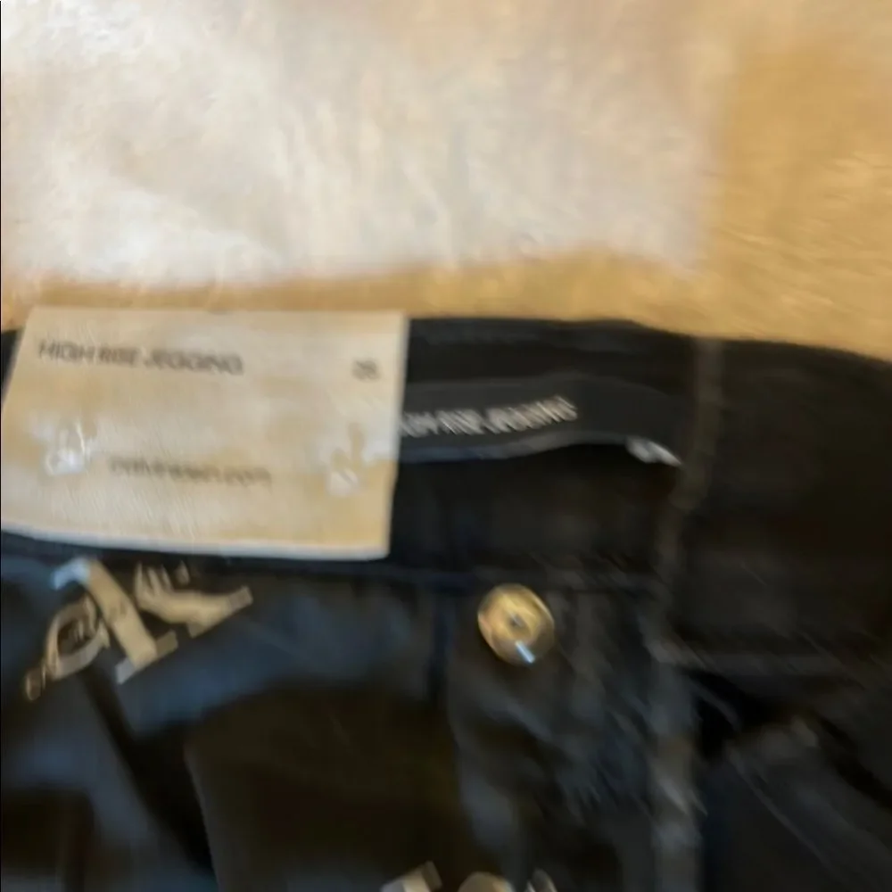 Calvin Klein Women’s Black Skinny Fit Denim Jeans Size 25 NWT